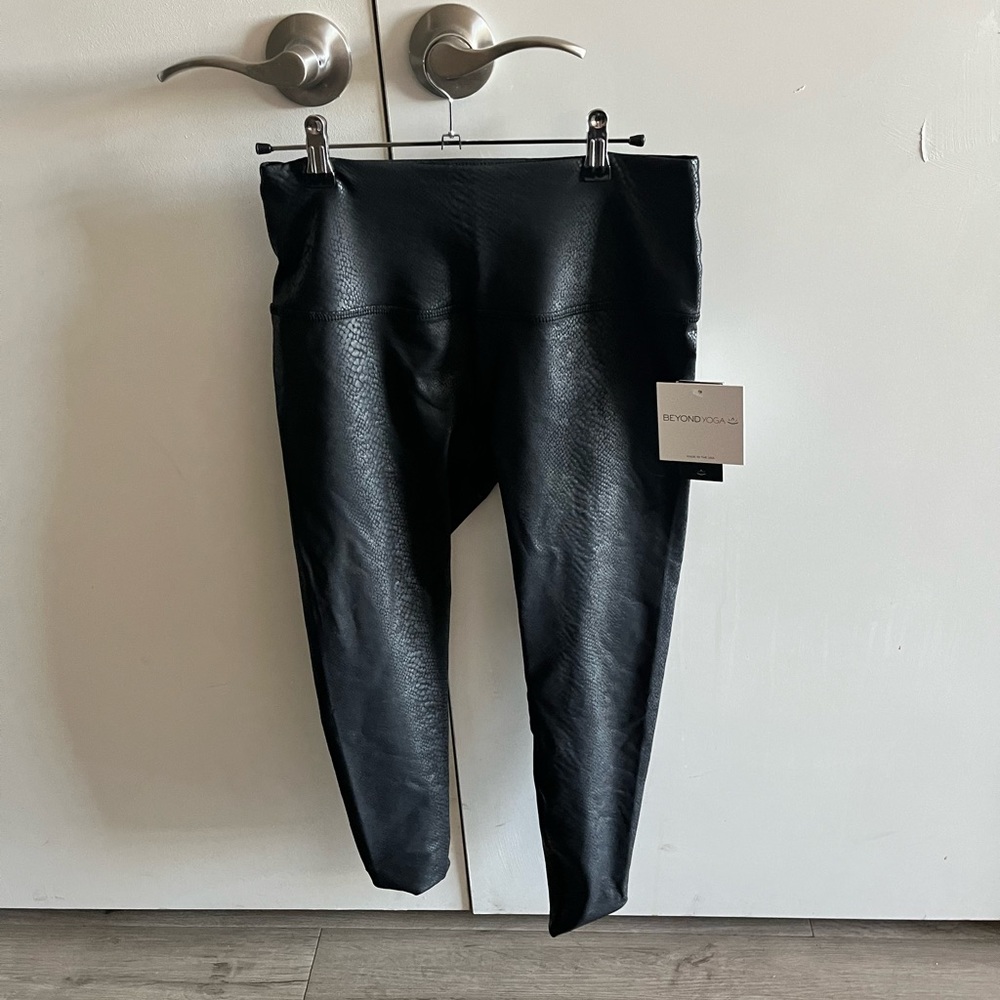 Beyond yoga snake skin leather leggings
